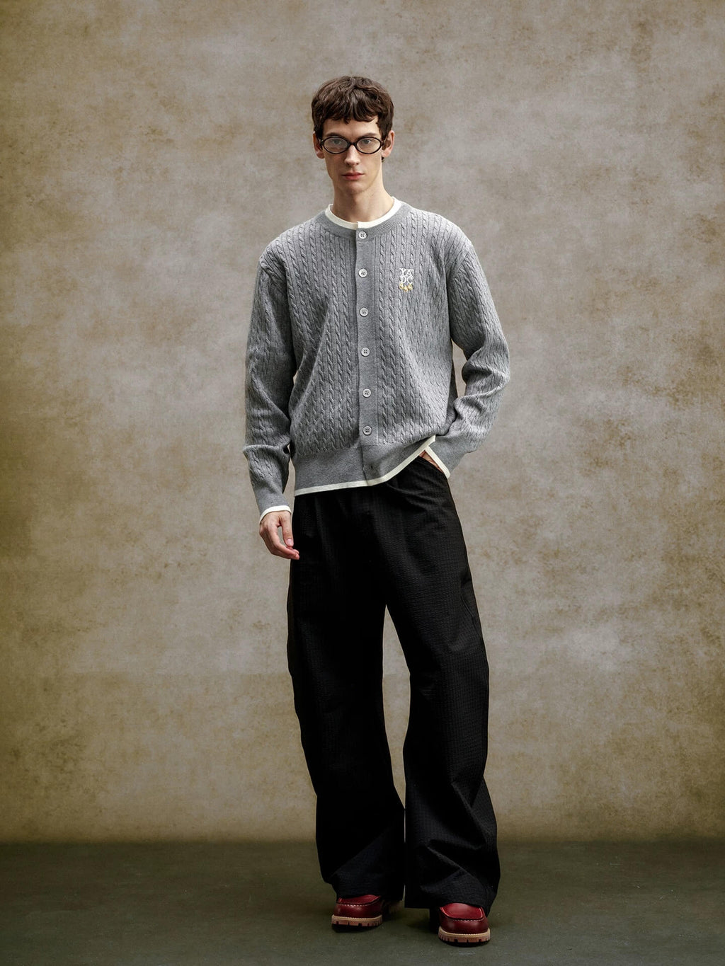 YADcrew Cable Knit Crew Neck Cardigan