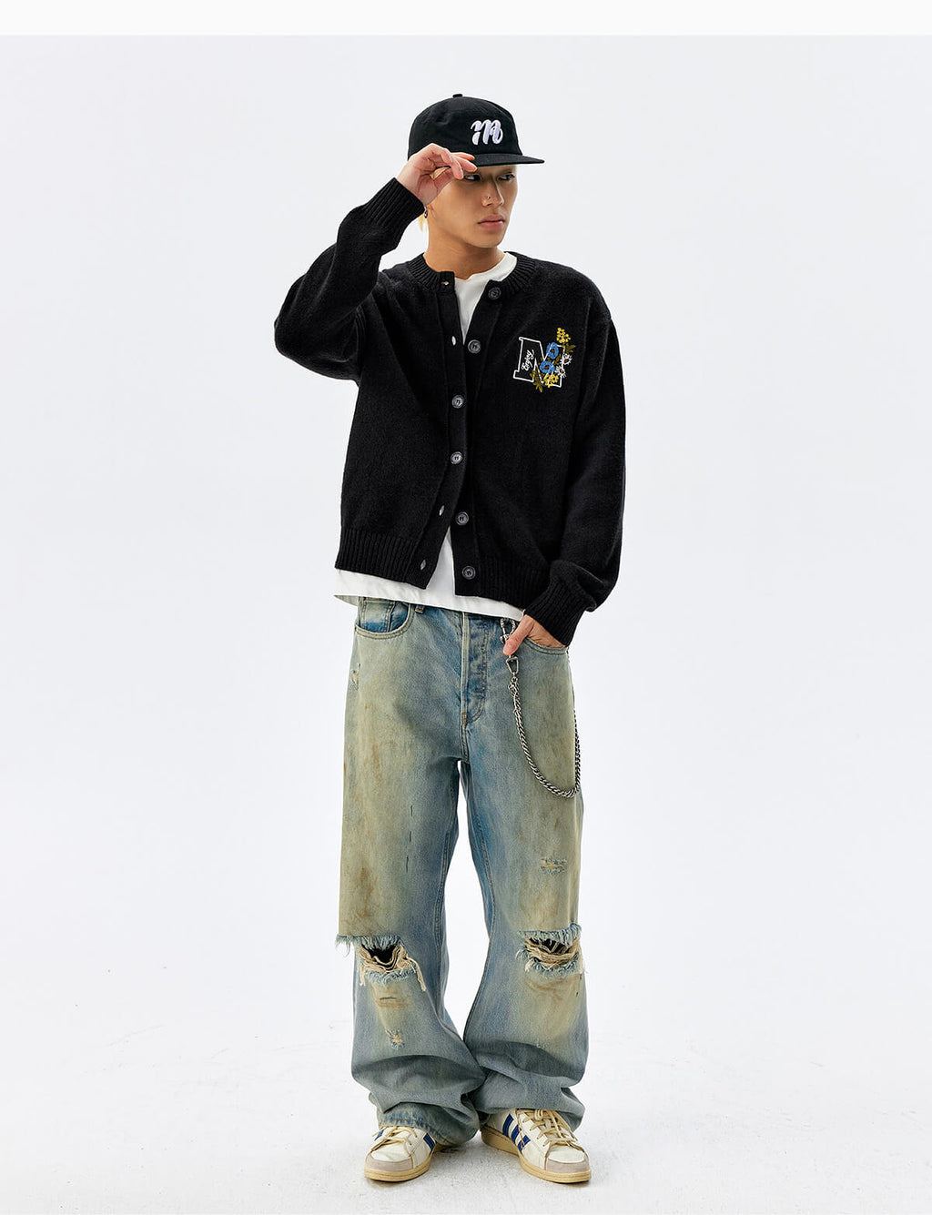 MEDM Floral Embroidered Knit Cardigan