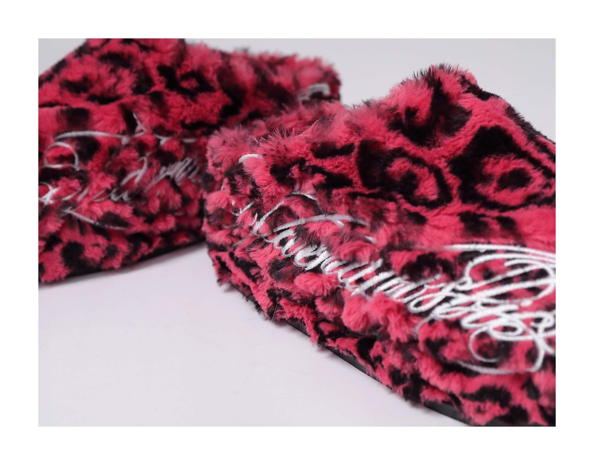 KARMANISTIC Rose White Leopard Fur Embroidered Slipper Clogs