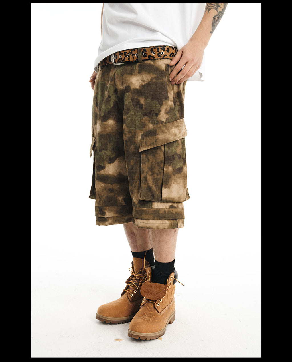 NOVACAM Camouflage Multi-Pocket Baggy Cargo Shorts