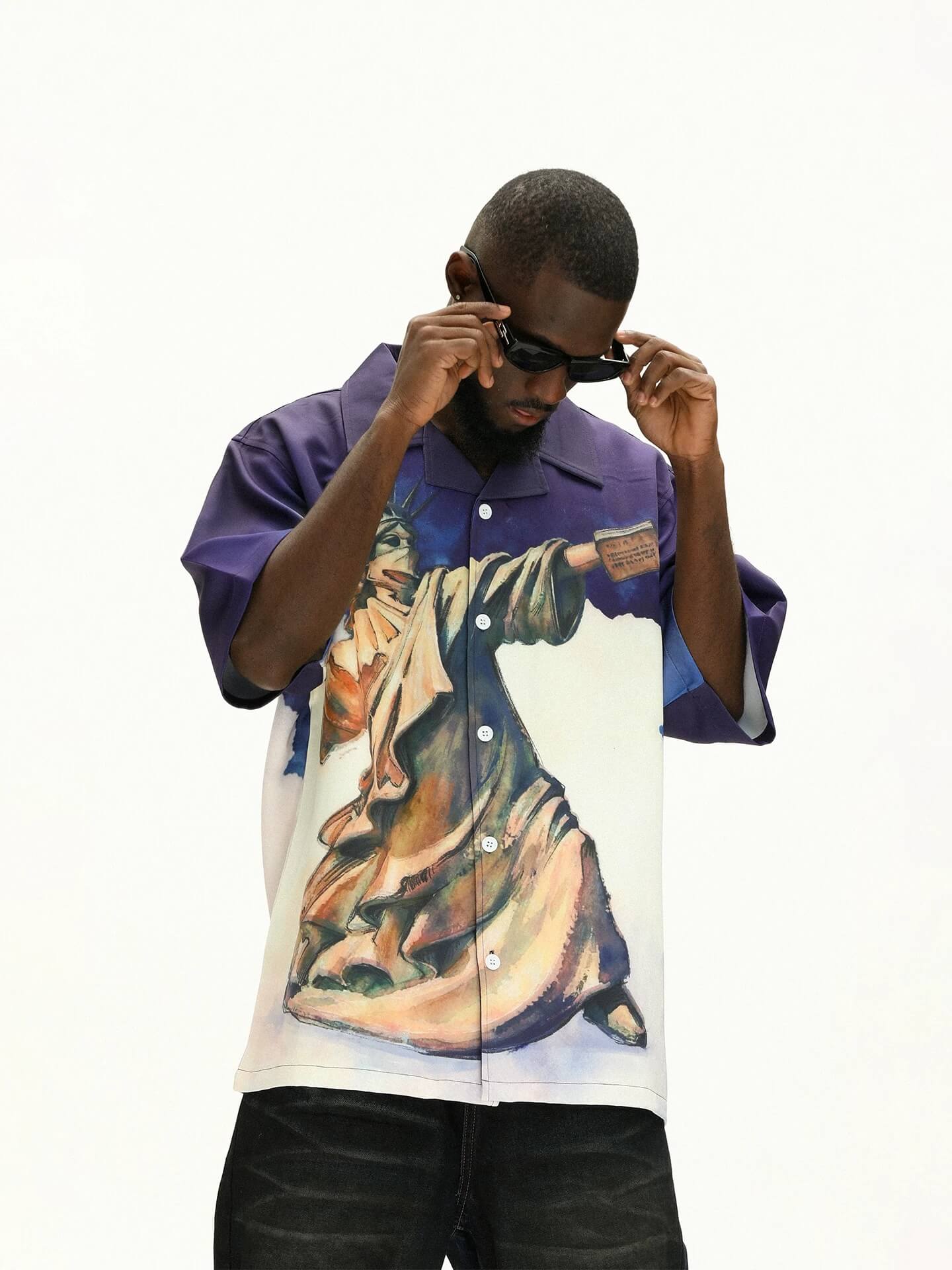 UNTILWERICH Statue of Liberty Graphic Short Sleeve Shirt