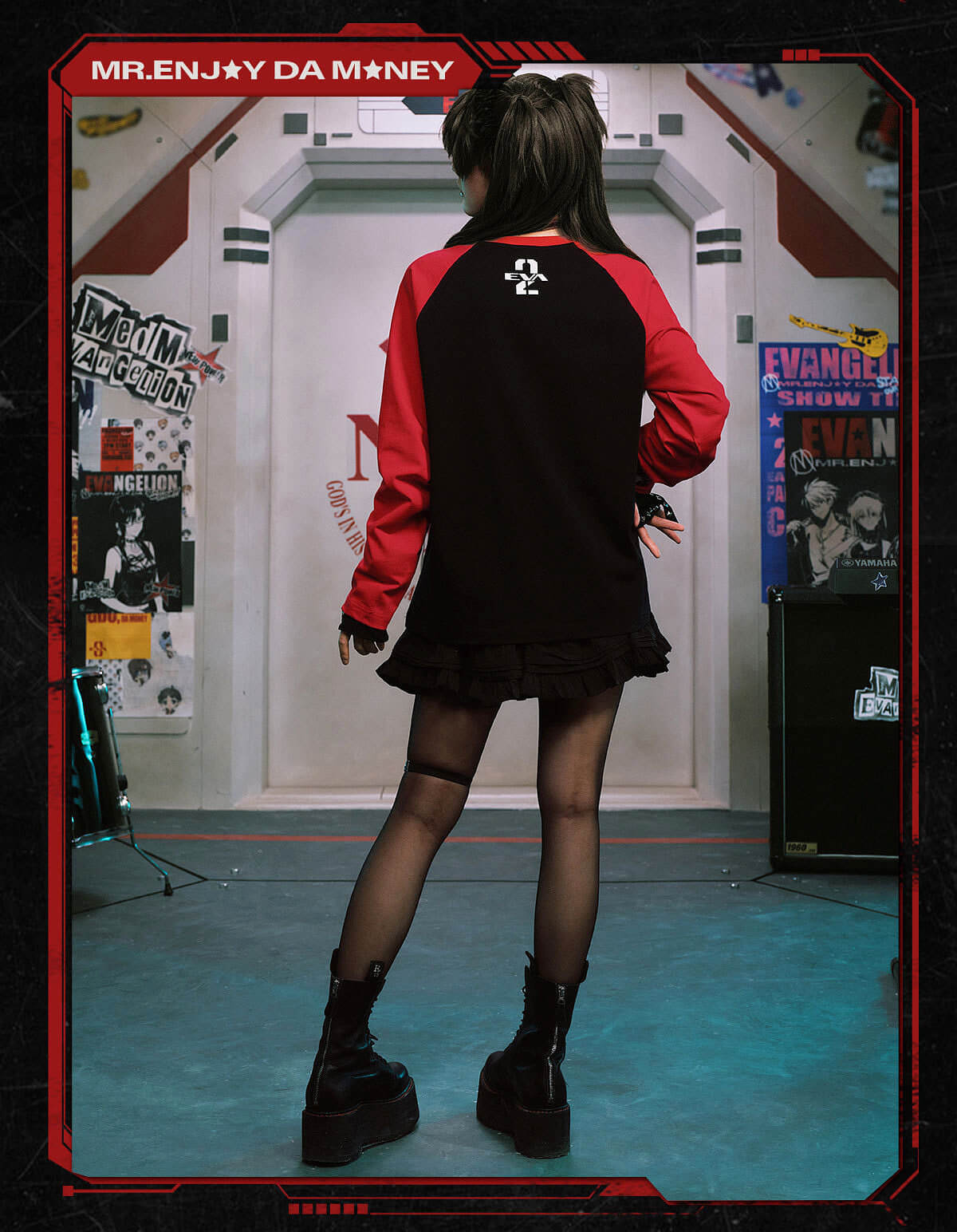 MEDM x EVA NEVER END Character Print Raglan Long Sleeve Tee