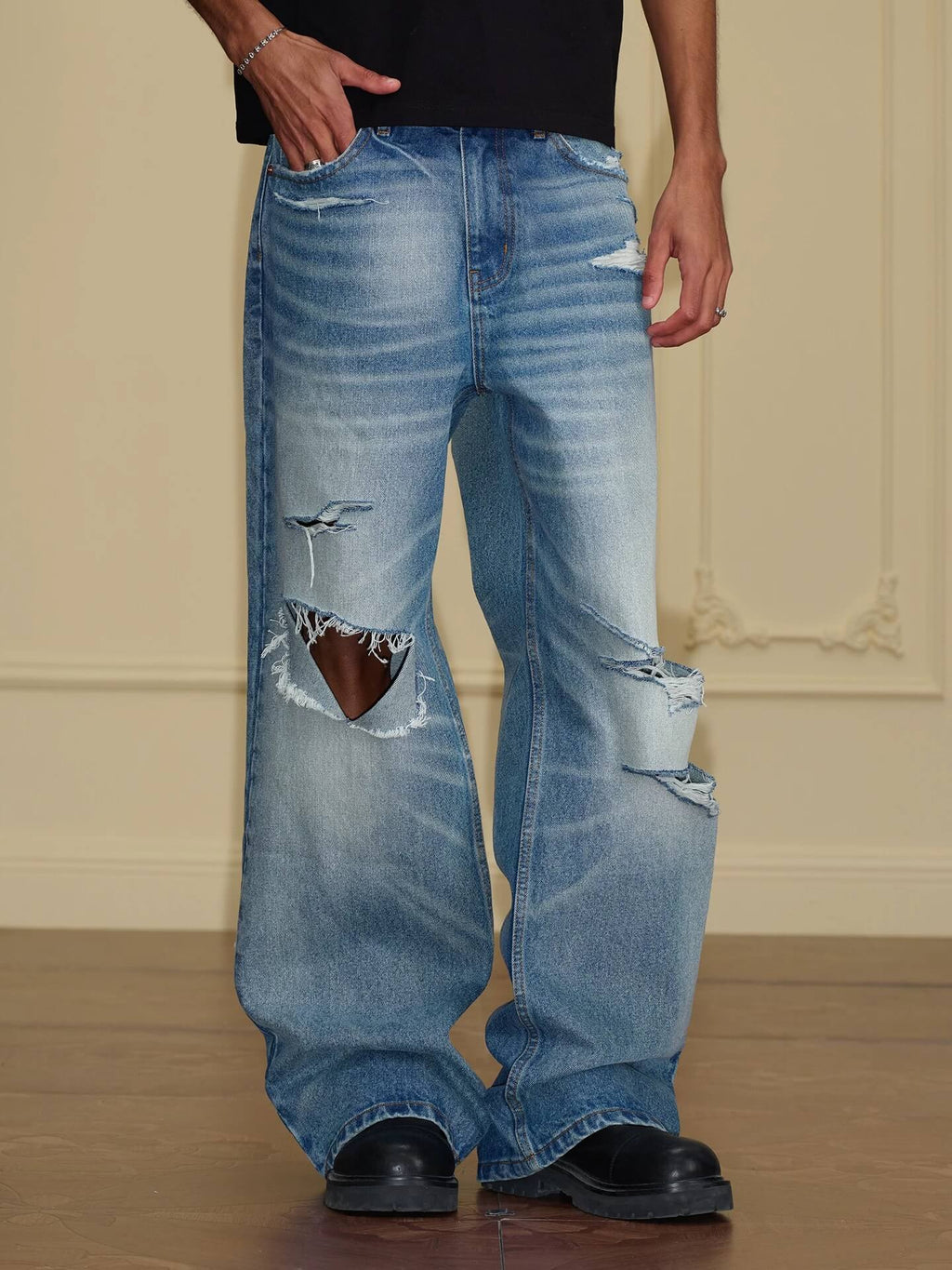 YADcrew Vintage Whiskered Washed Distressed Jeans