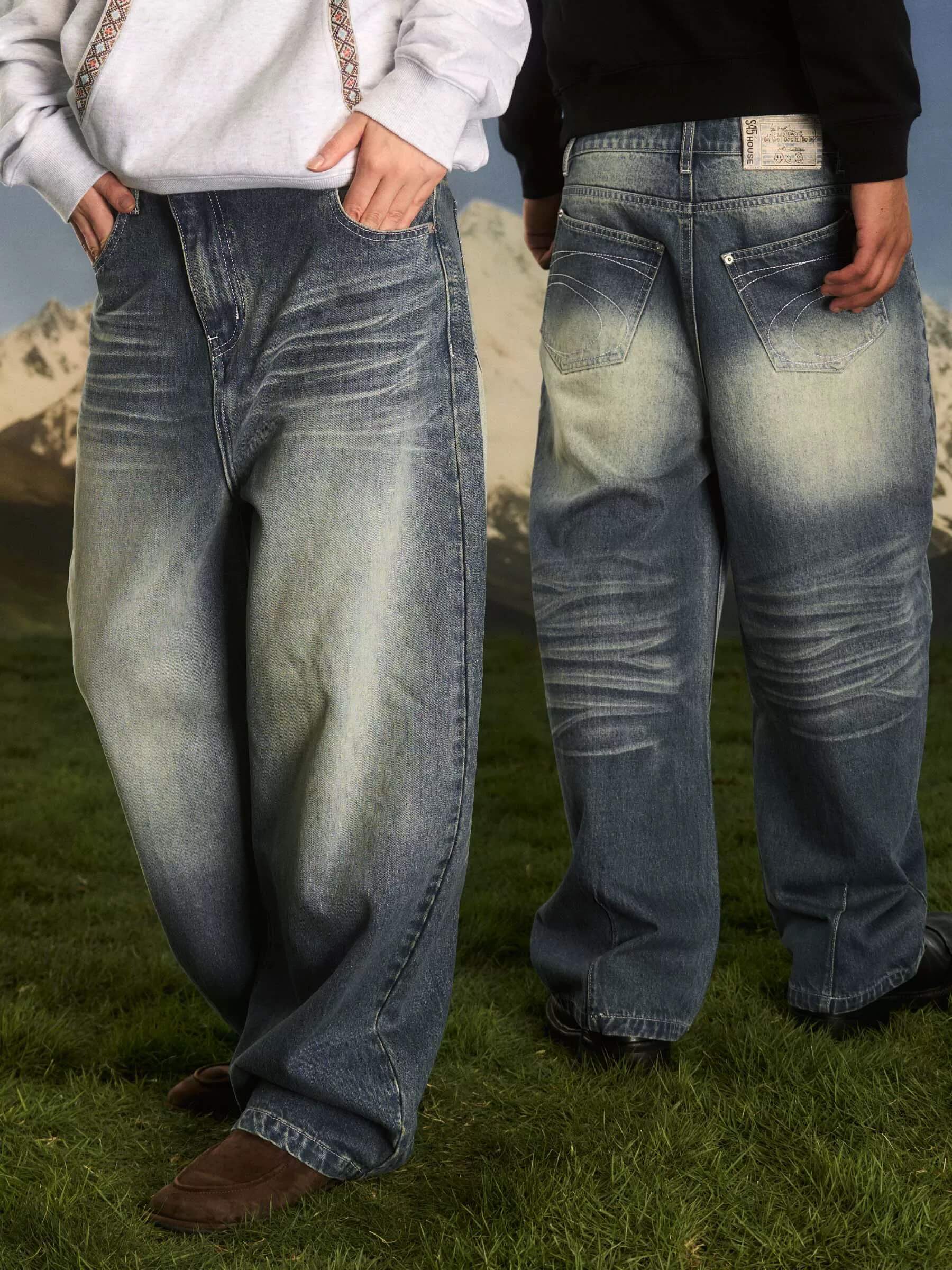 S45 Slanted Panel Curved Washed Jeans