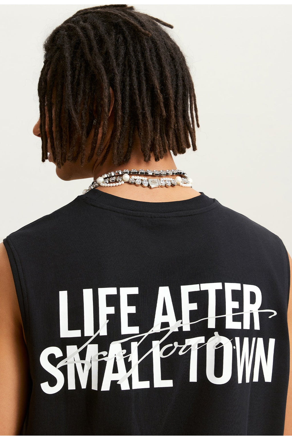 Small Town Kid Logo Print Sleeveless Tee