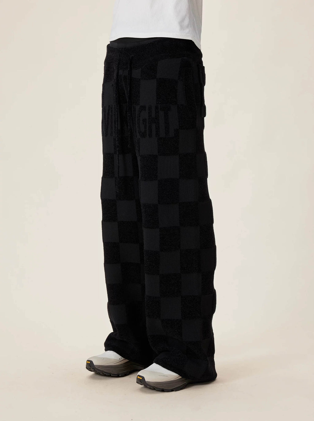 EVILKNIGHT(EK) Jacquard Logo Plaid Knit Pants