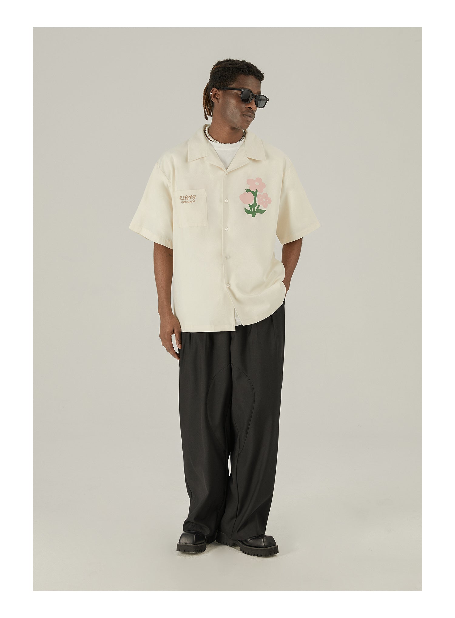 EMPTY REFERENCE Cute Small Flower Short Sleeve Shirt