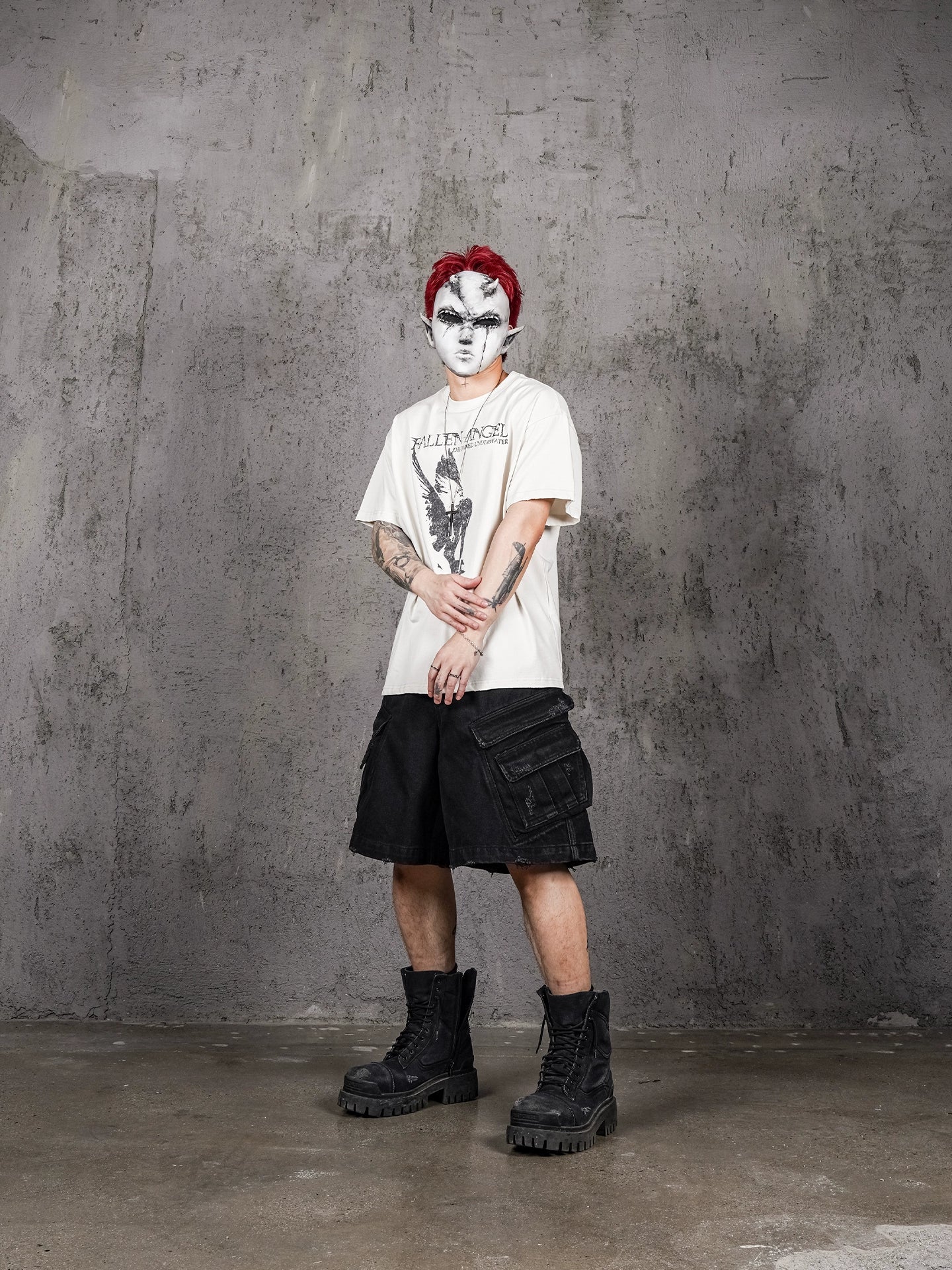 UNDERWATER Fallen Angel Print Distressed Tee
