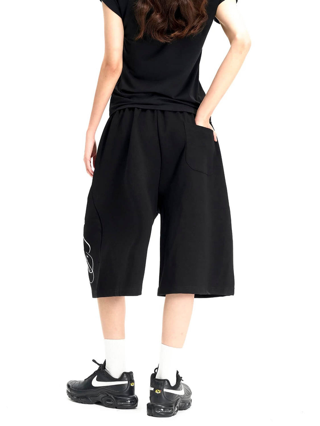 F3F Select Calligraphy Embroidered Baggy Sweat Shorts