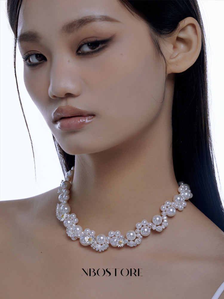 NboStore Daisy & Pearl Necklace