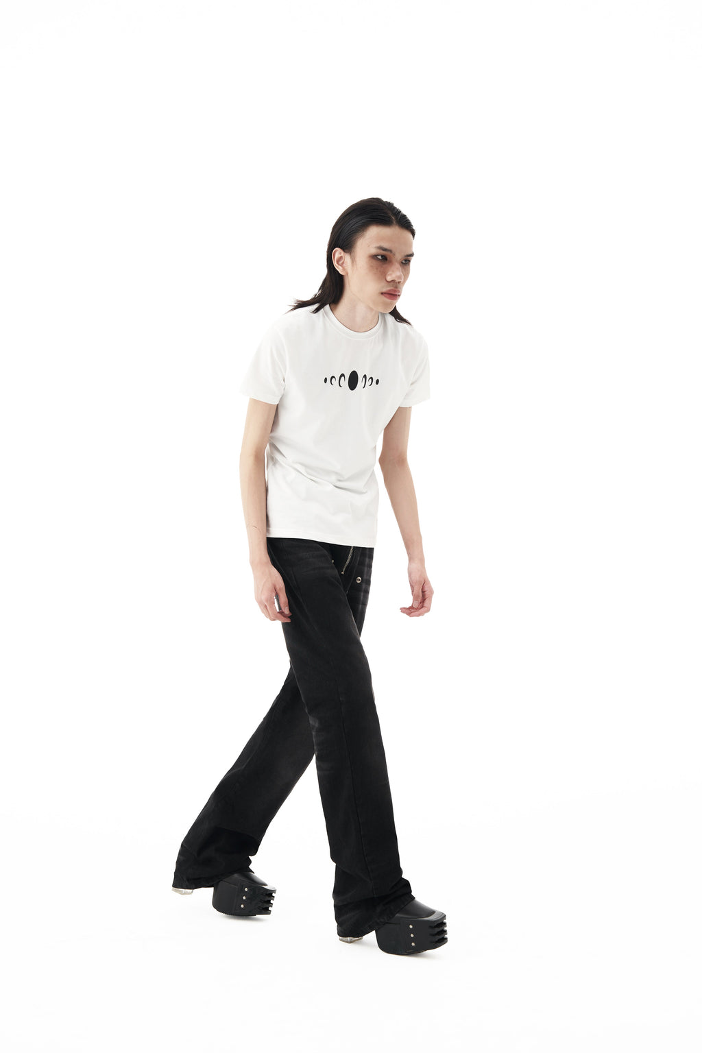 KARMANISTIC Standard Logo Slim Tee