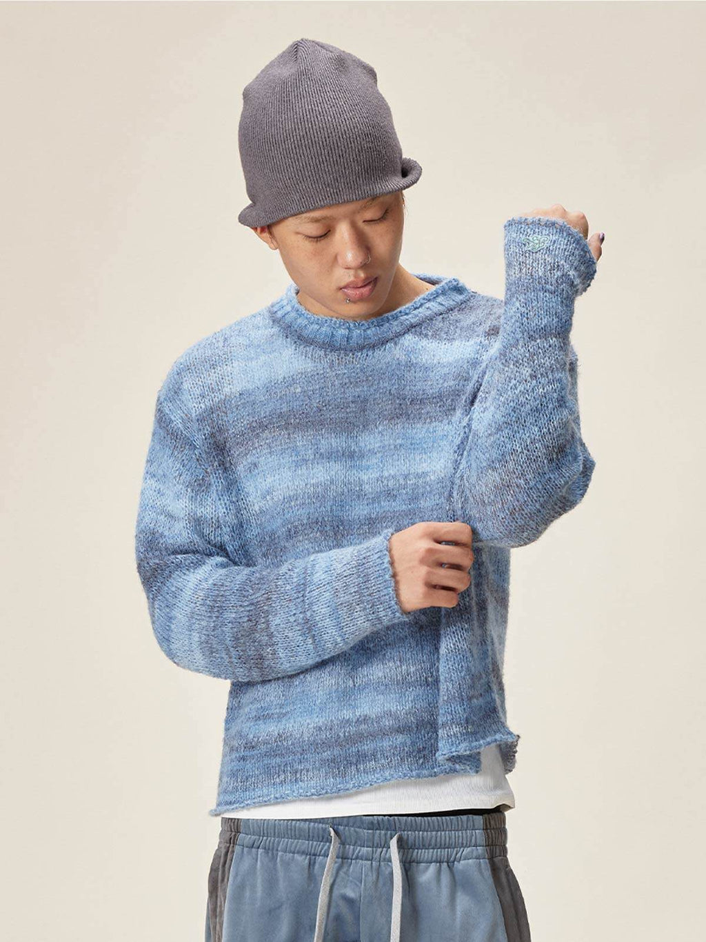 EVILKNIGHT(EK) Gradient Striped Knit Sweater