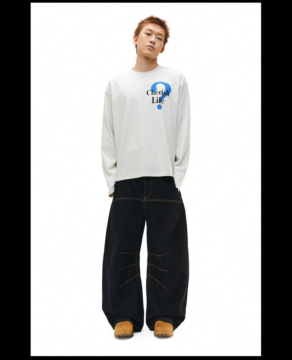 NOVACAM Question Mark Print Long Sleeve Tee