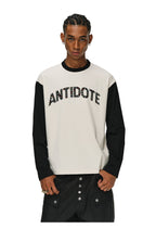 ANTIDOTE Color Stone Studded Long Sleeve Tee