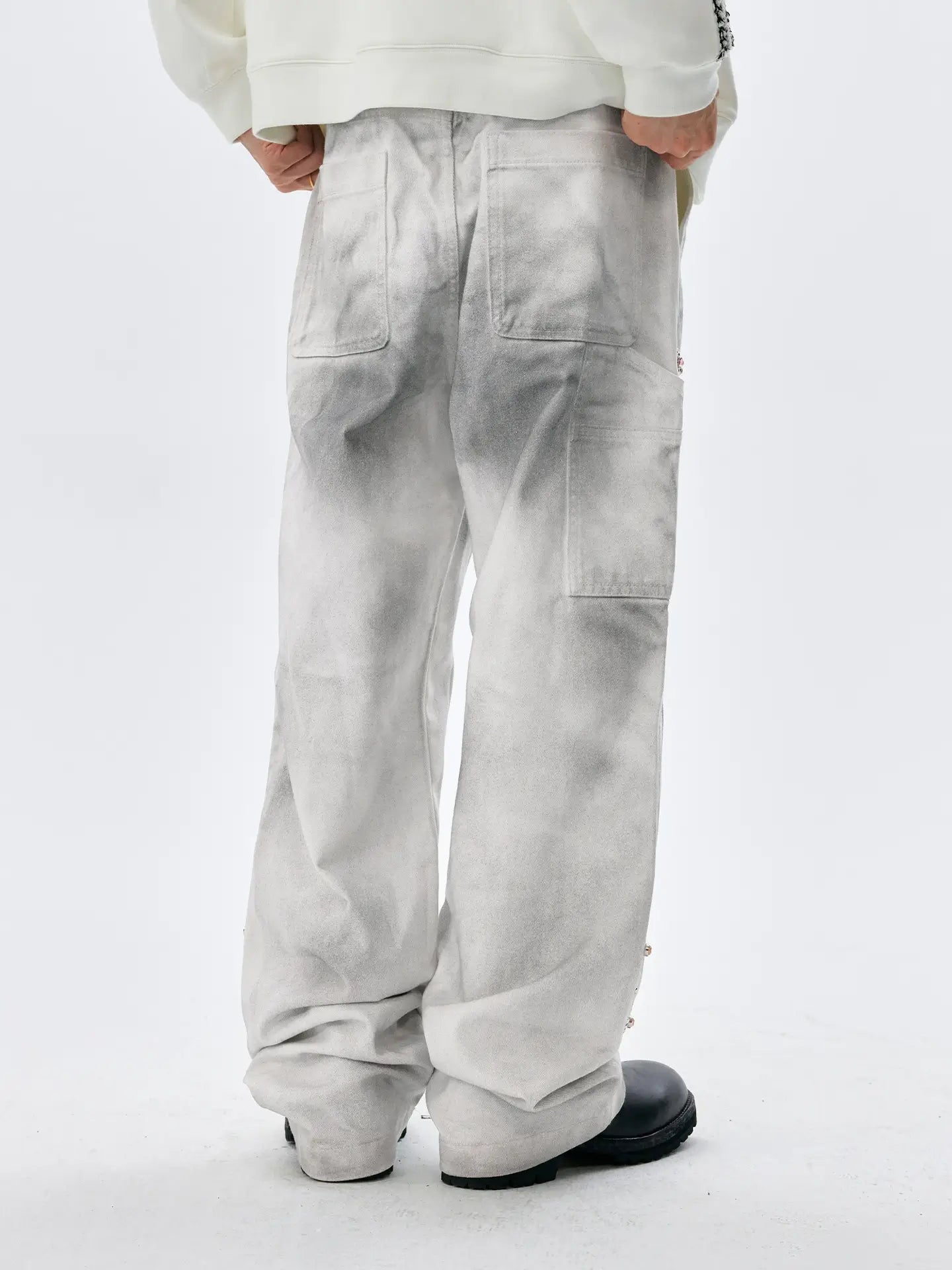 MEDM Gemstone Studded Double Knee Washed Jeans