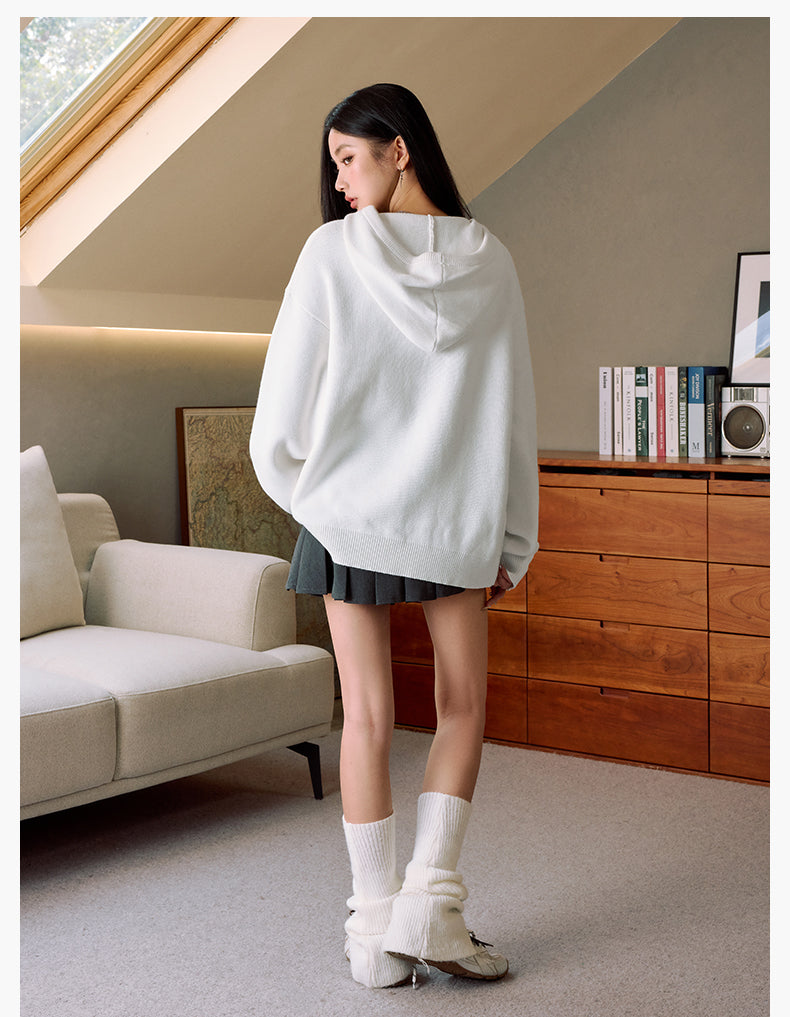MEDM Basic Embroidered Logo Zip Up Knit Hoodie