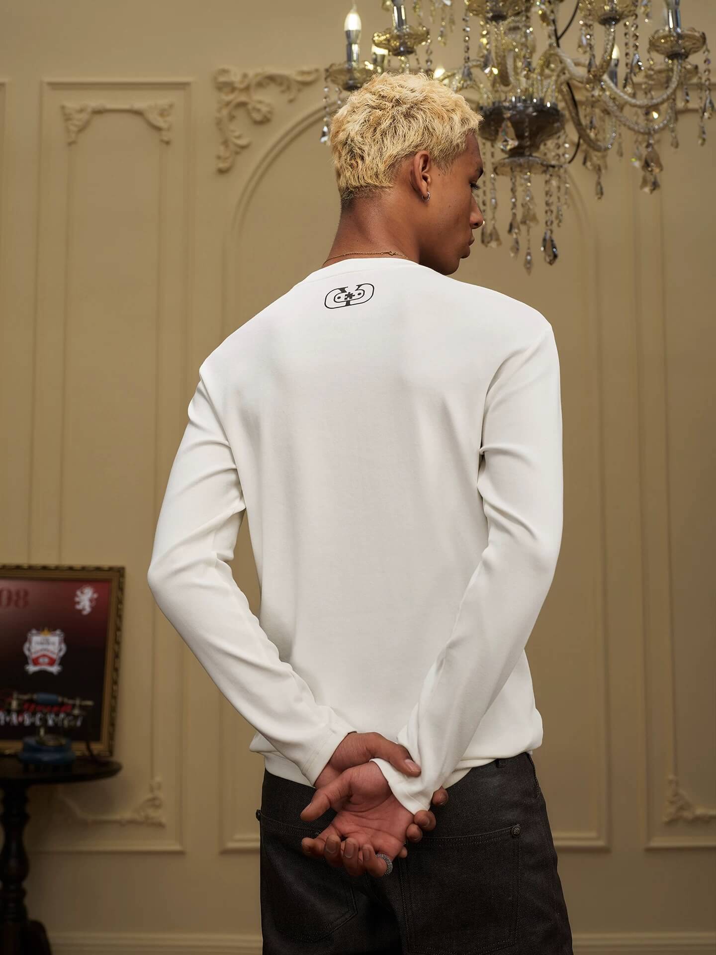 YADcrew Neck Logo Print Stretch Long Sleeve Tee