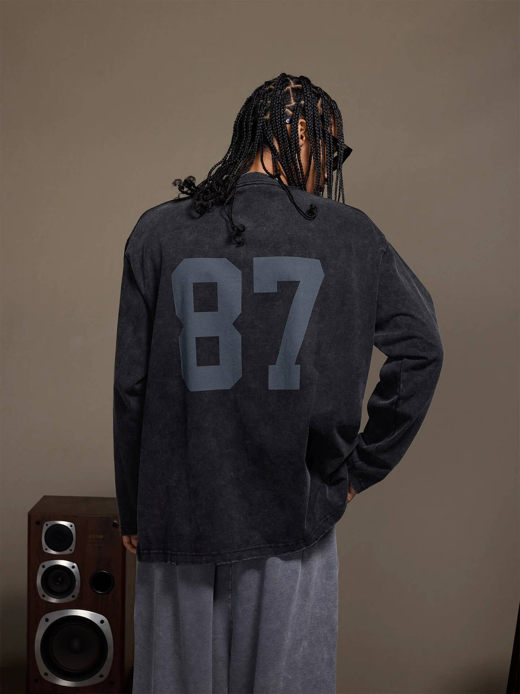1807 Pegasus Embroidered Patch Distressed Long Sleeve Tee