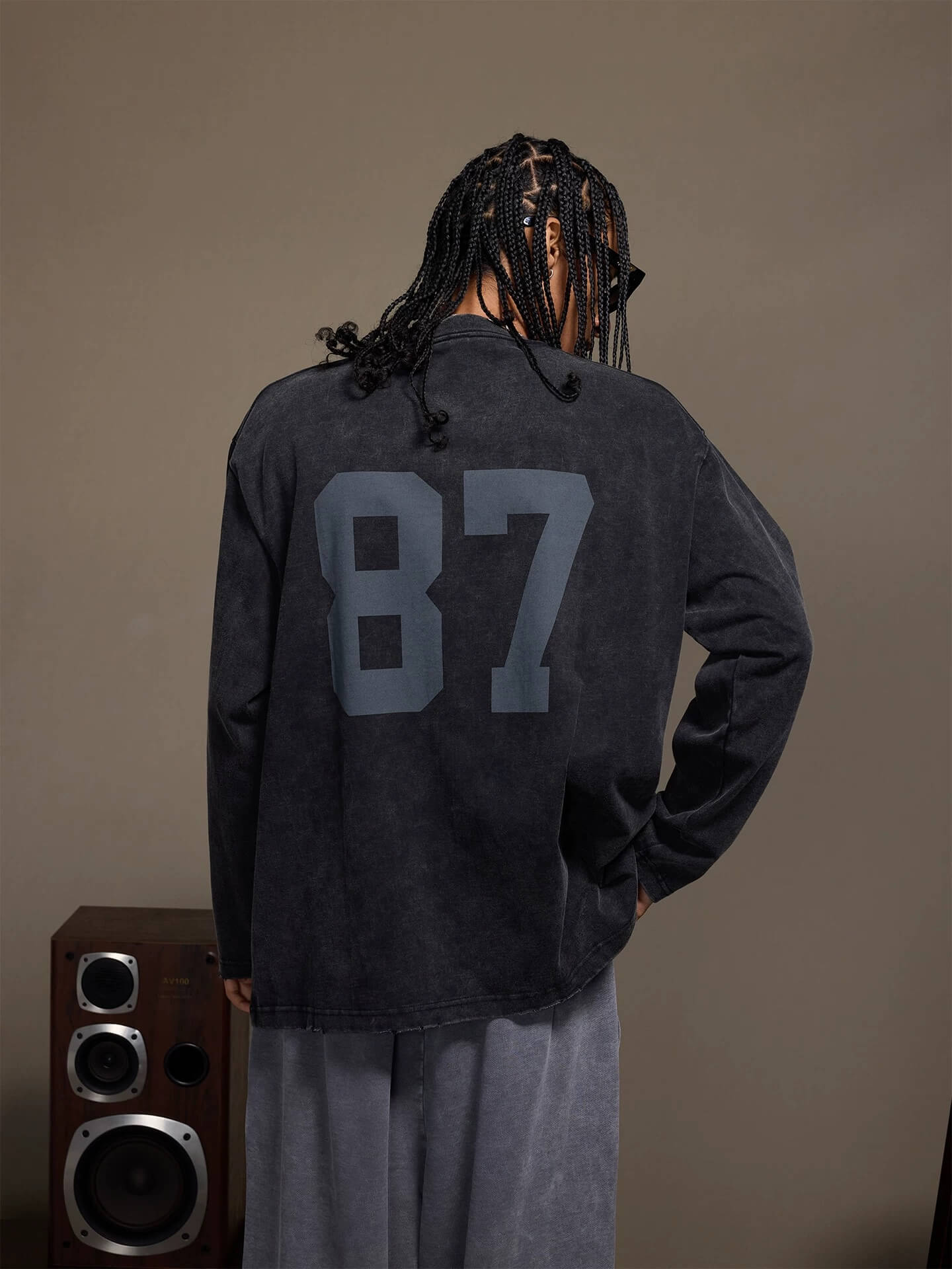 1807 Pegasus Embroidered Patch Distressed Long Sleeve Tee