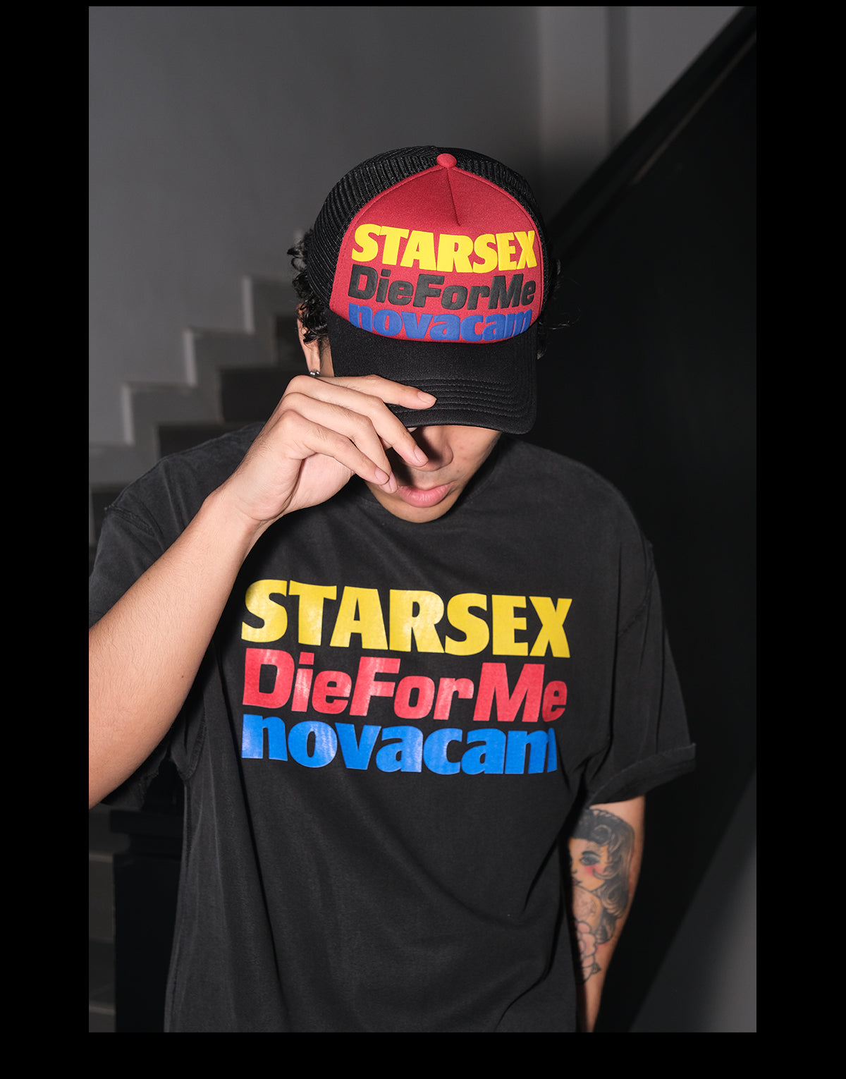 NOVACAM Foam Letter Print Trucker Hat