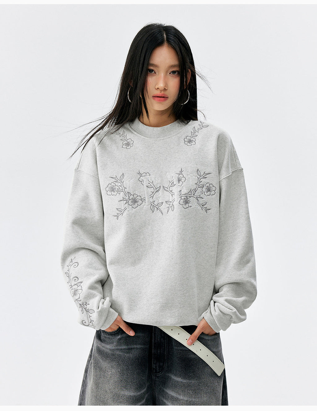 MEDM Floral Logo Embroidered Sweatshirt