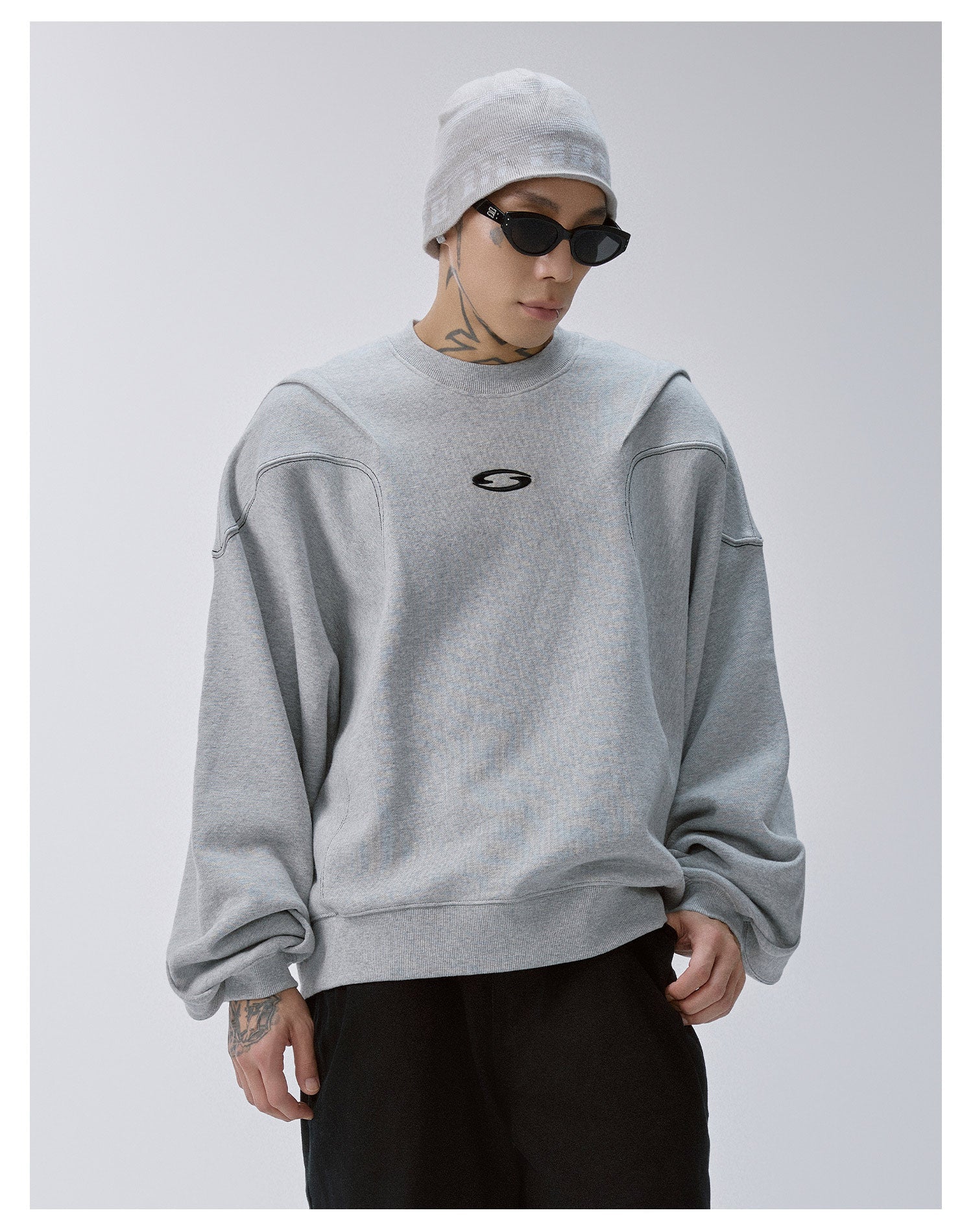 F2CE Pleated Splicing Embroidered Logo Sweatshirt