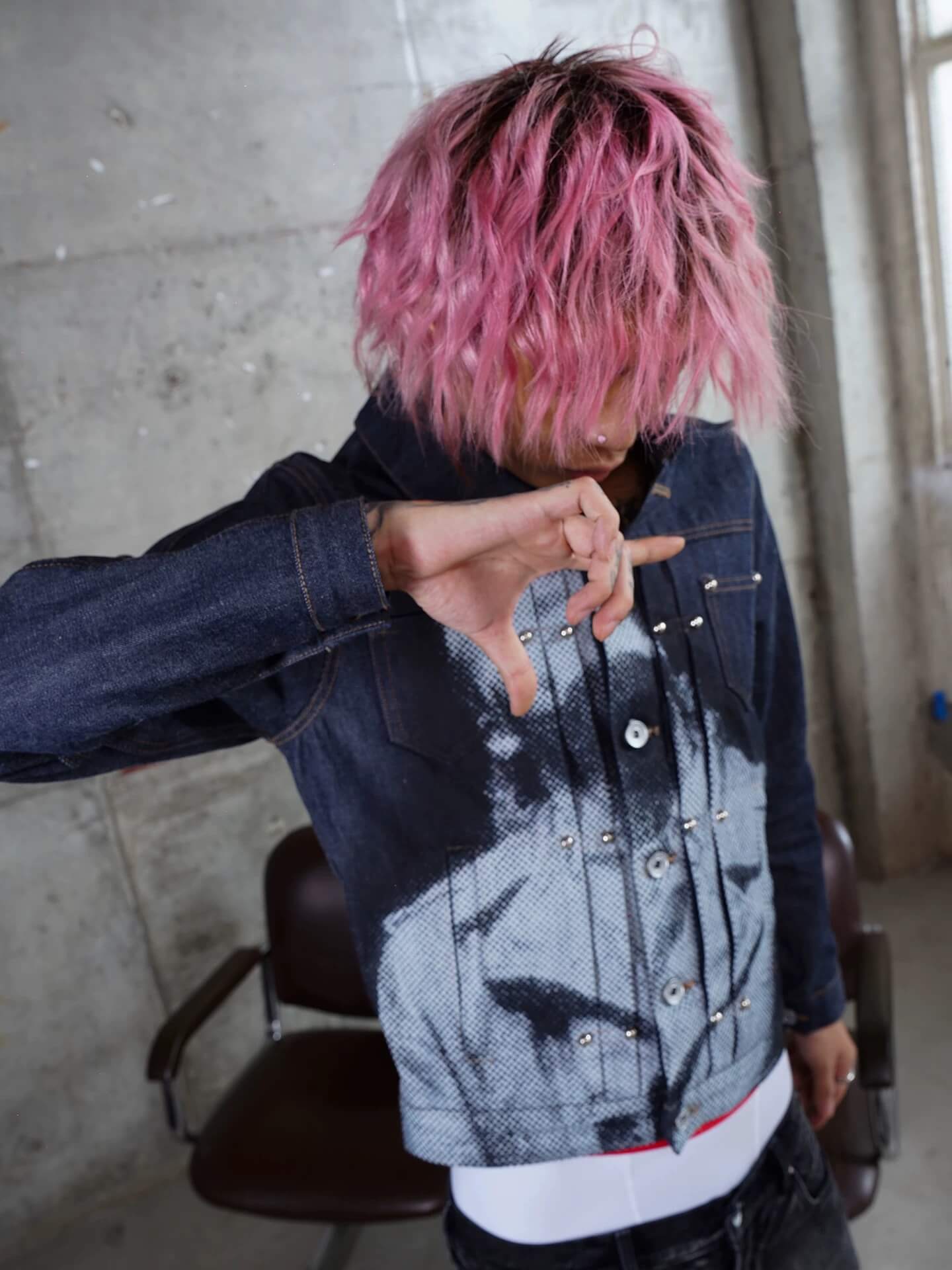 TGFCLUB Portrait Graphic Studded Slim Fit Denim Jacket