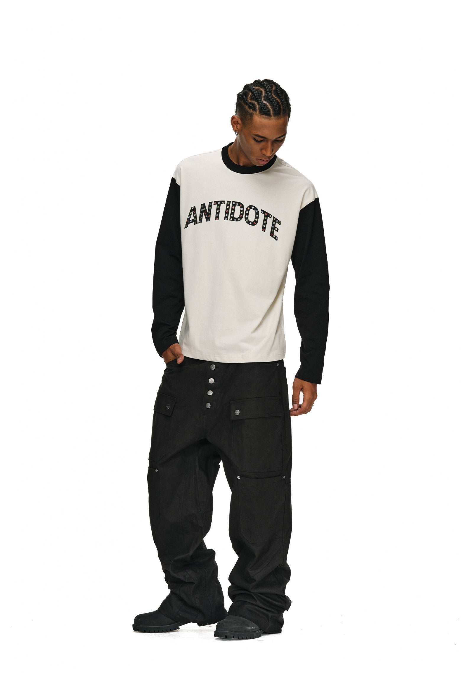 ANTIDOTE Color Stone Studded Long Sleeve Tee