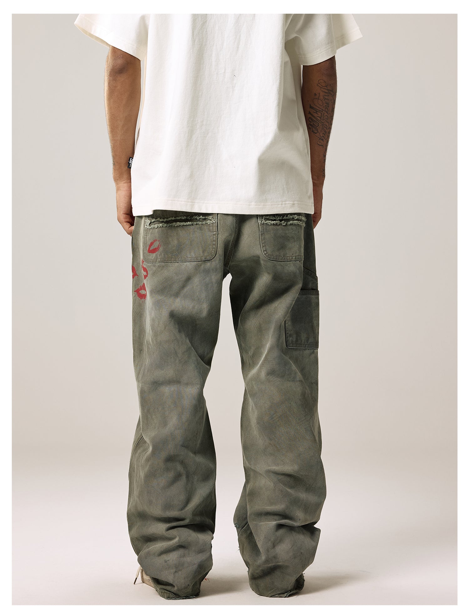 Remedy Kiss Mark Distressed Hole Work Painter Pants