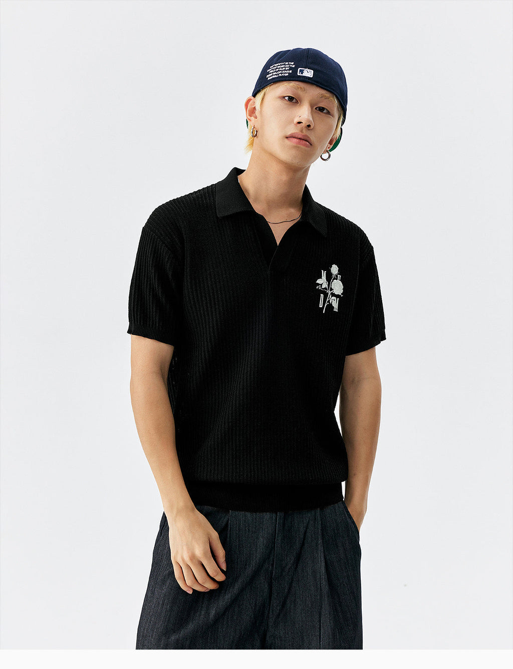 MEDM Rose Embroidered Textured Stripe Knit Polo