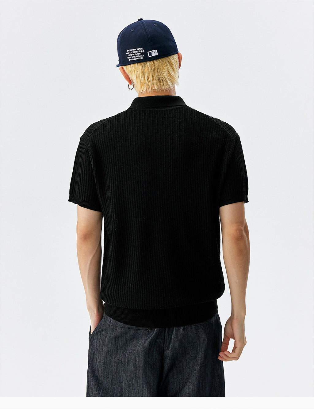 MEDM Rose Embroidered Textured Stripe Knit Polo