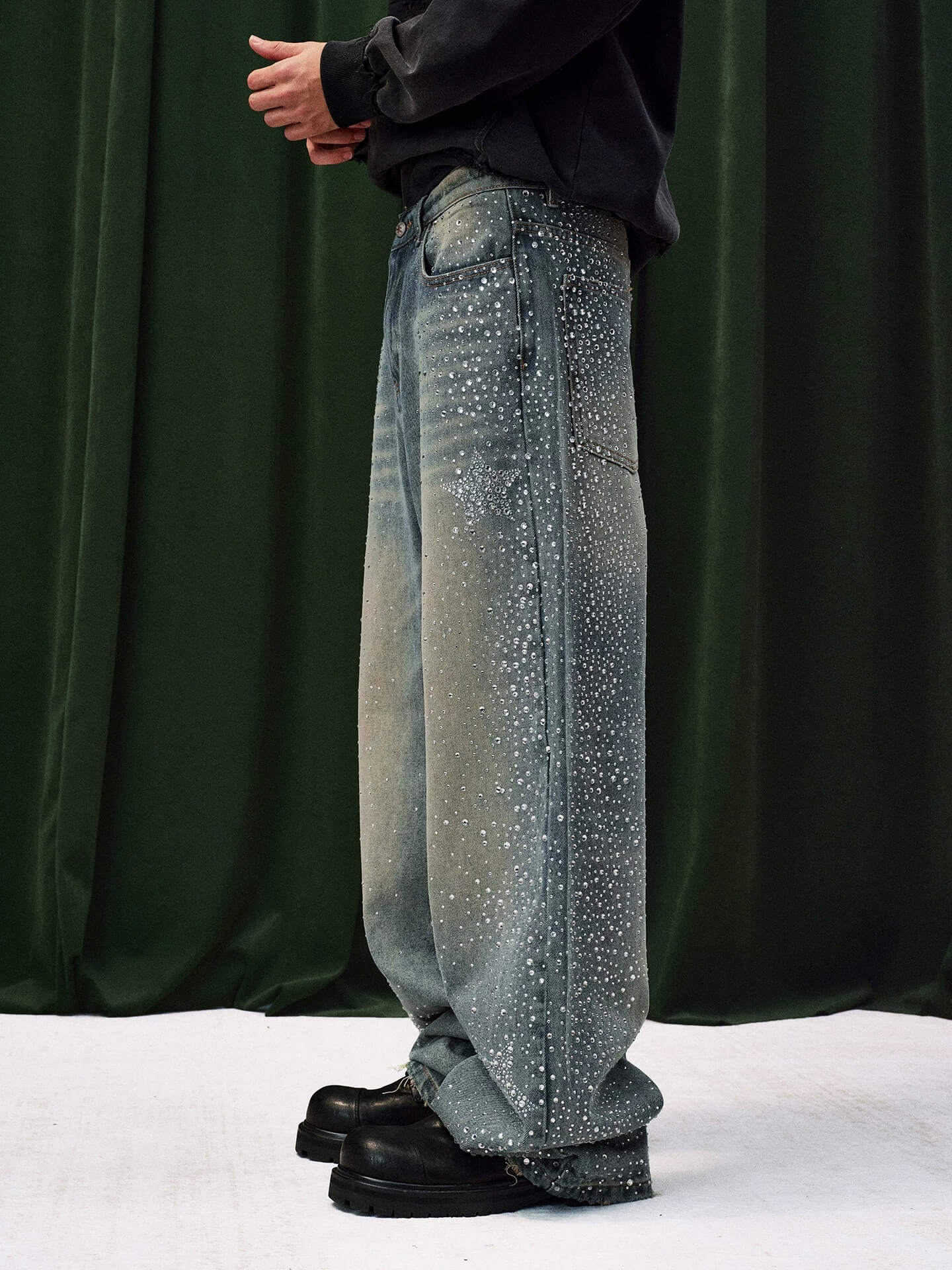 YADcrew Jeweled Rhinestone Star Washed Jeans