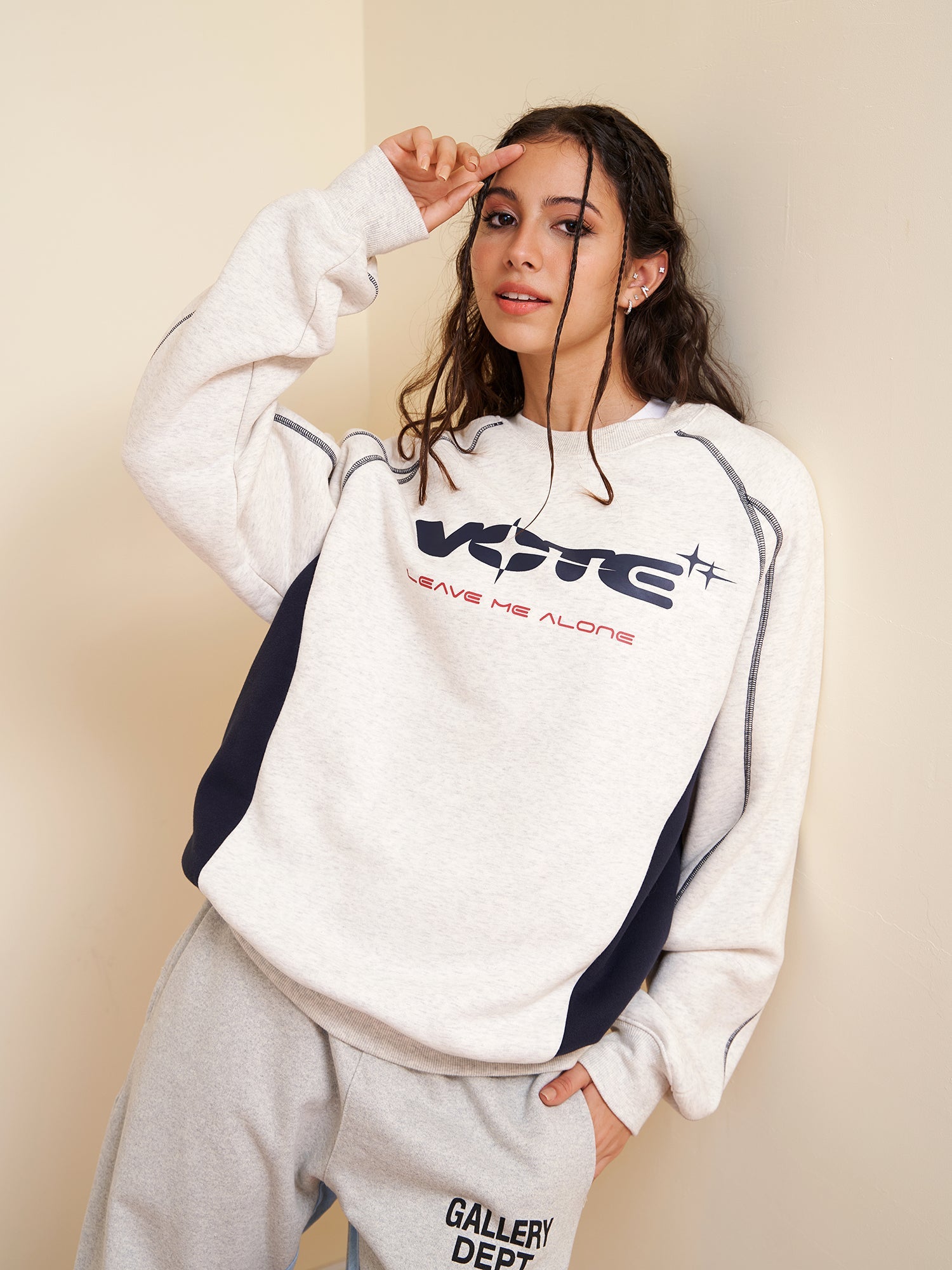 VOTE Star Logo Sport Sweatshirt