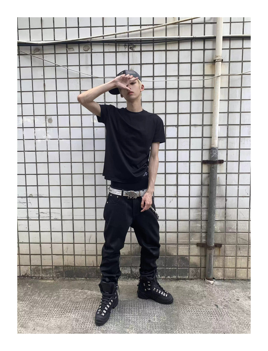 KARMANISTIC Waxed Black Jeans