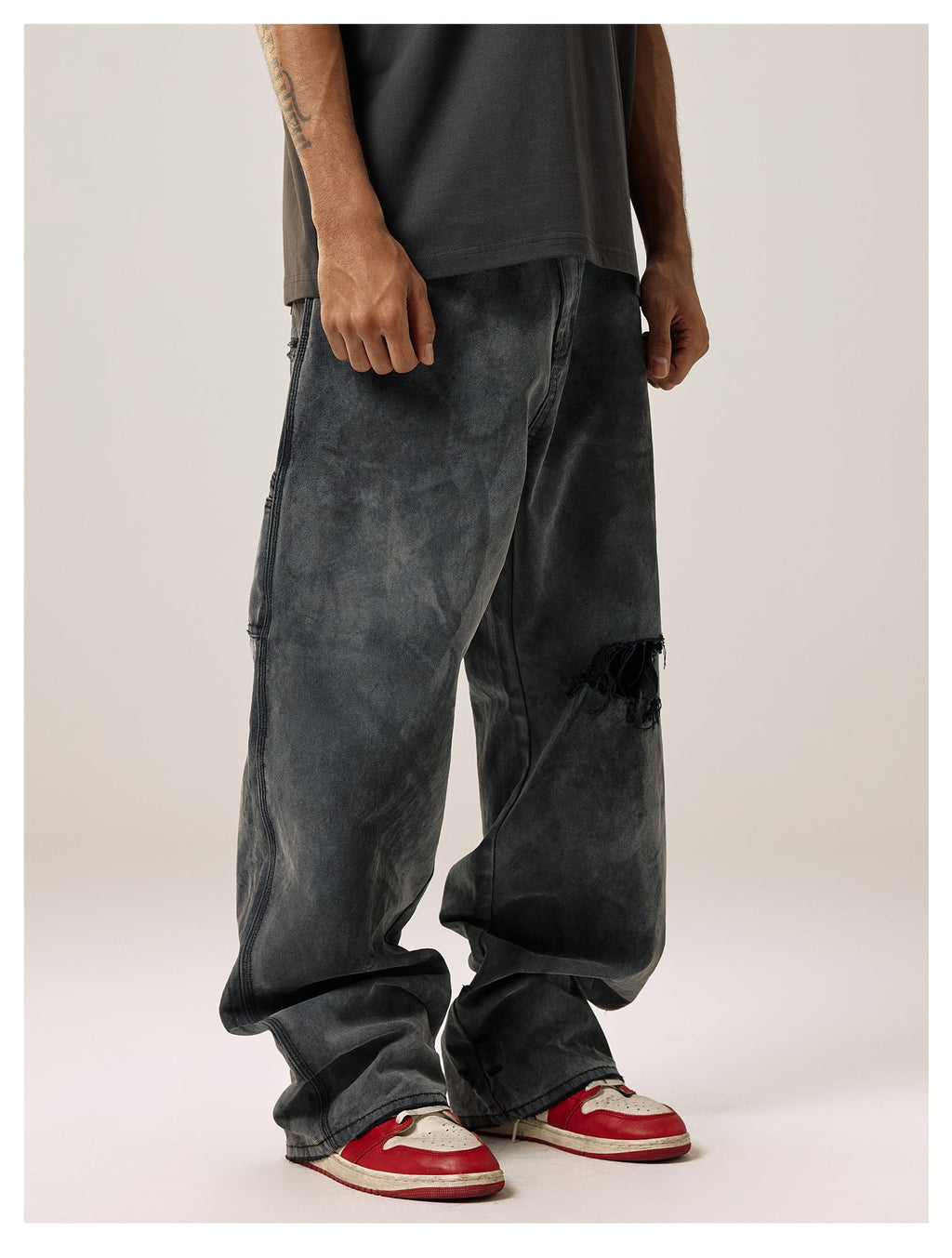 Remedy Kiss Mark Distressed Hole Work Painter Pants