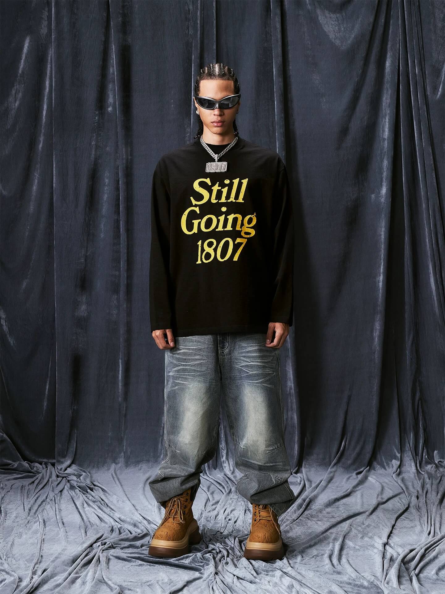 1807 STILLGOING Vintage Flocked Print Long Sleeve Tee