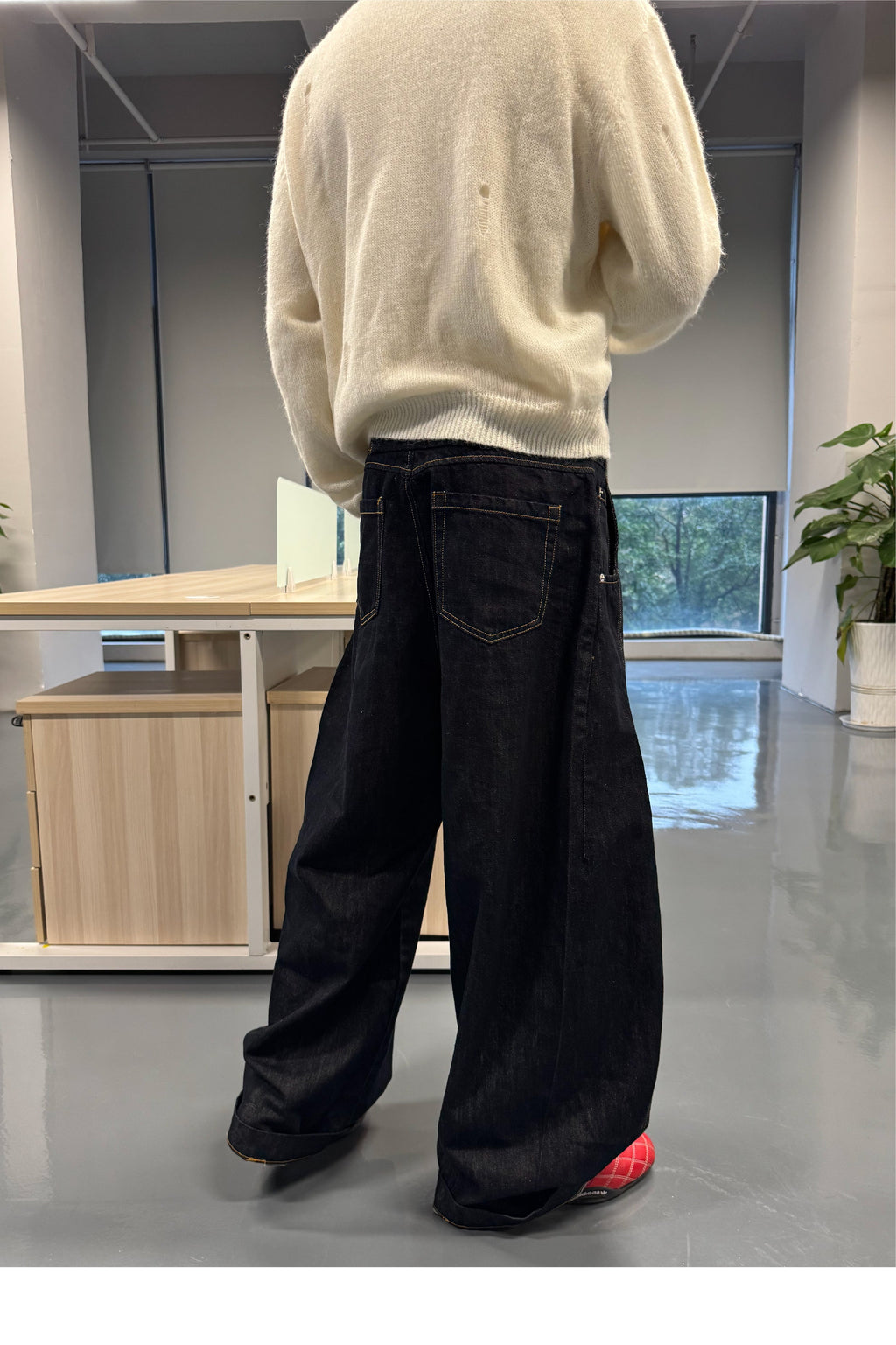 STEEPC Magnetic Button Scimitar Jeans