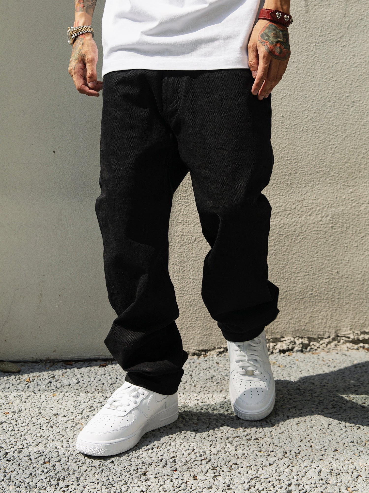 S45 Embroidered Basic Washed Jeans
