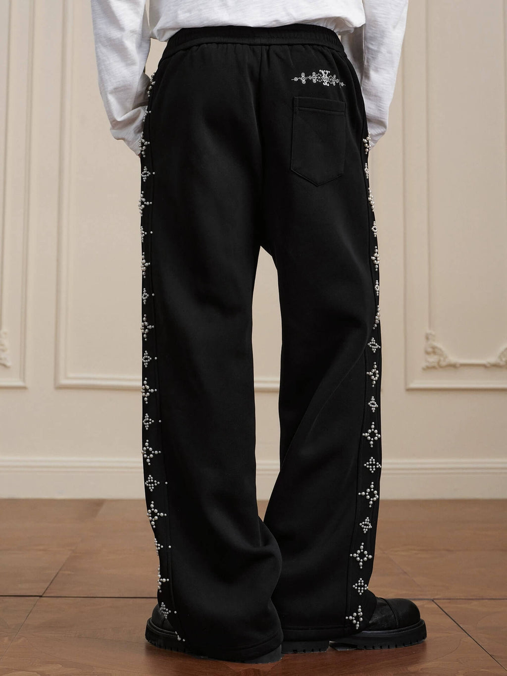 YADcrew Cross Track Pearl Sweatpants