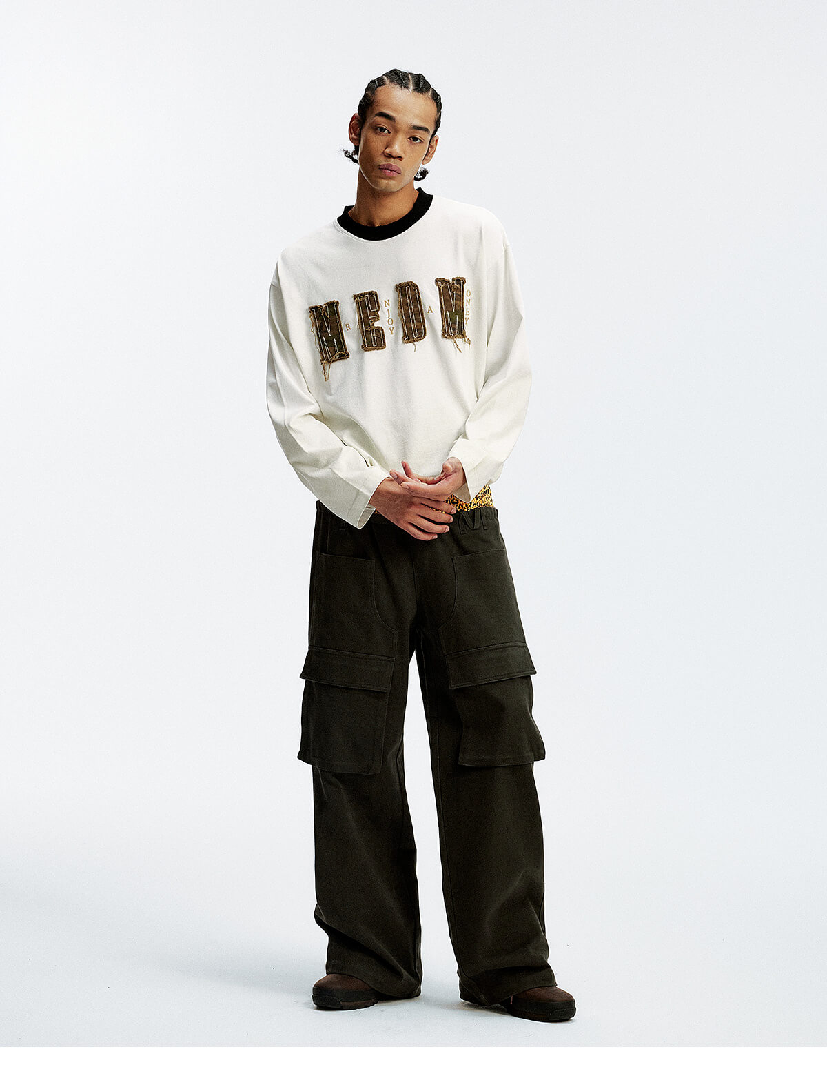 MEDM Frayed Logo Patch Washed Distressed Long Sleeve Tee