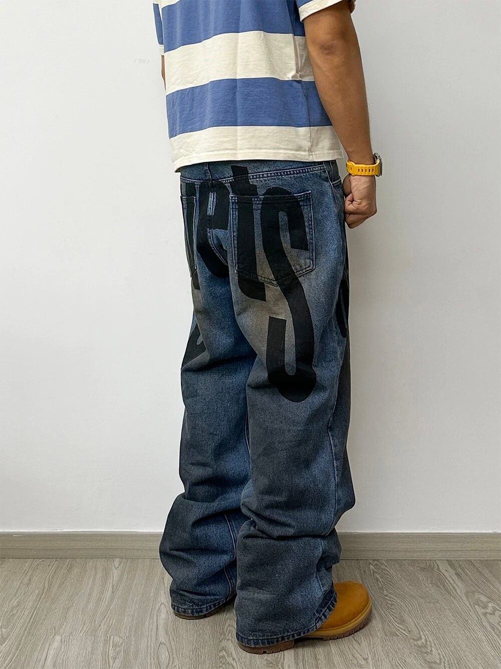 EVETS Dirty Wash Print Jeans