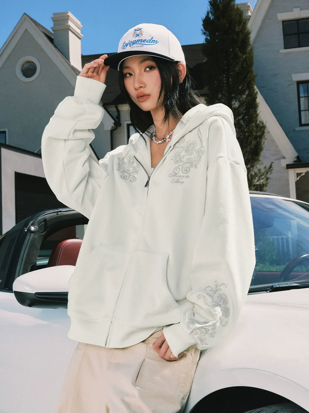 MEDM Patterned Flower Embroidered Zip Up Hoodie