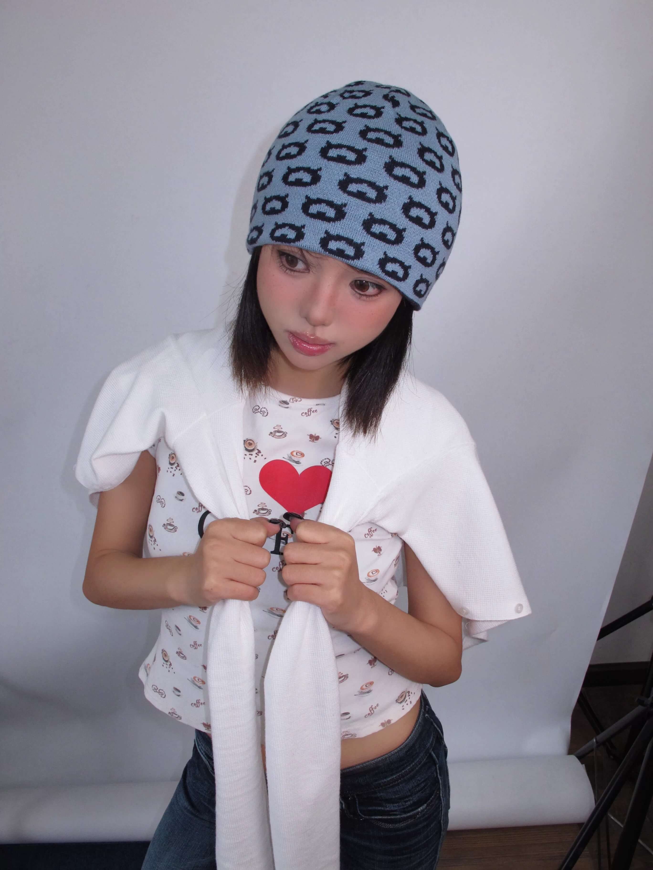 EVILKNIGHT(EK) Devil's House Reversible Beanie