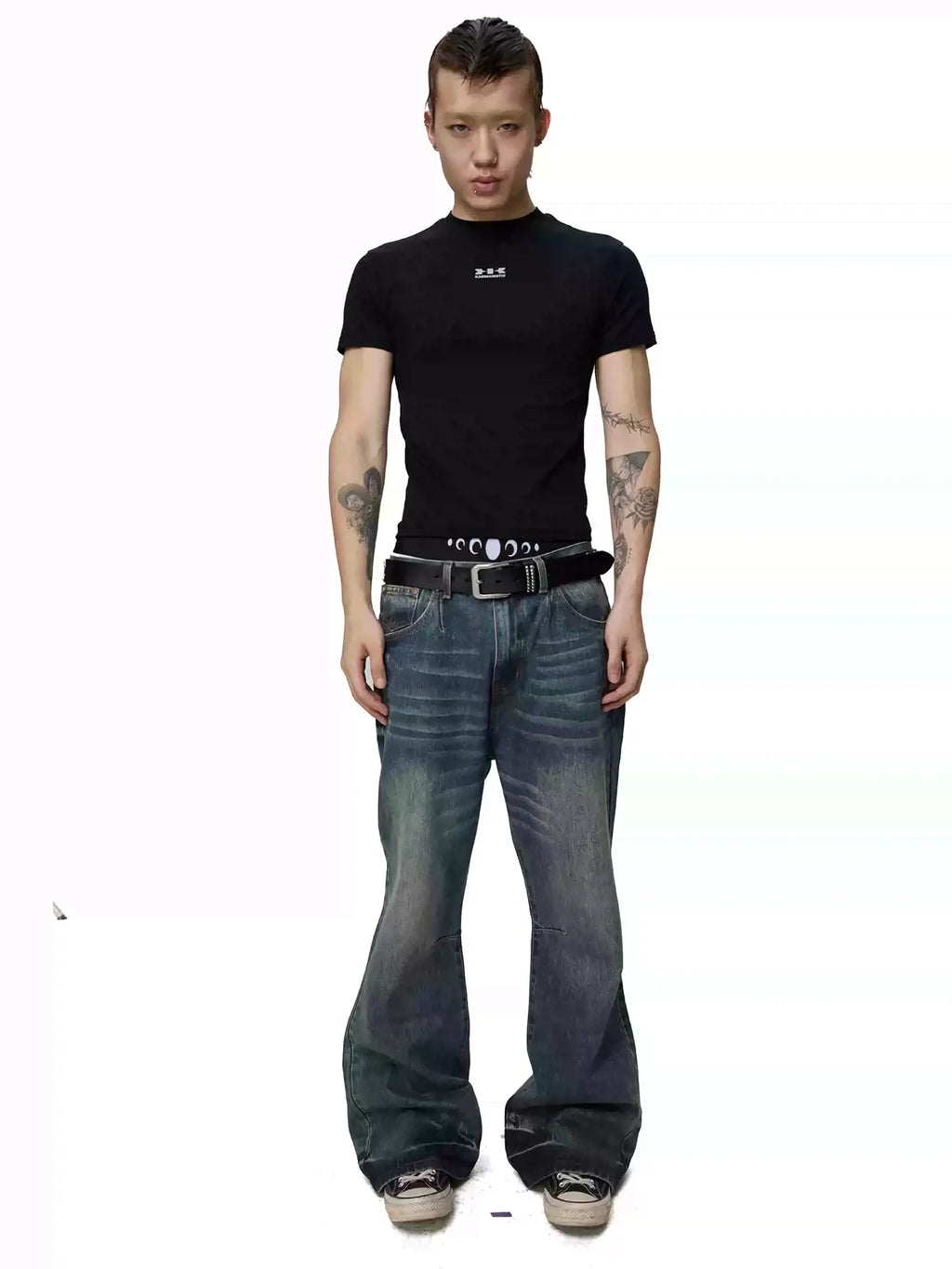 KARMANISTIC Small Logo Slim Stretch Tee