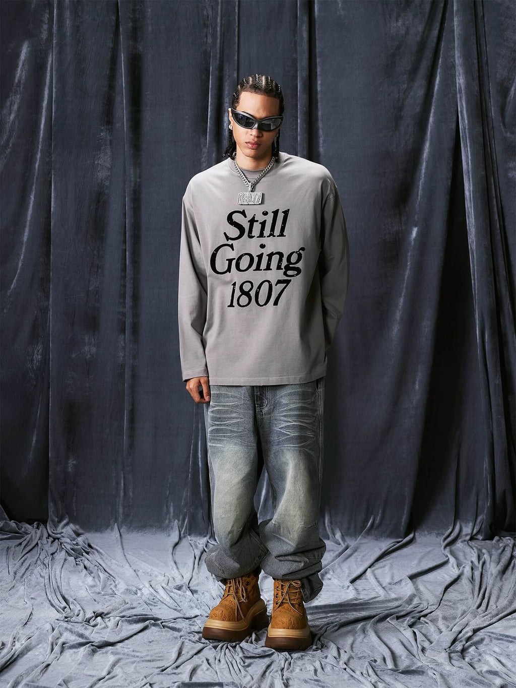 1807 STILLGOING Vintage Flocked Print Long Sleeve Tee