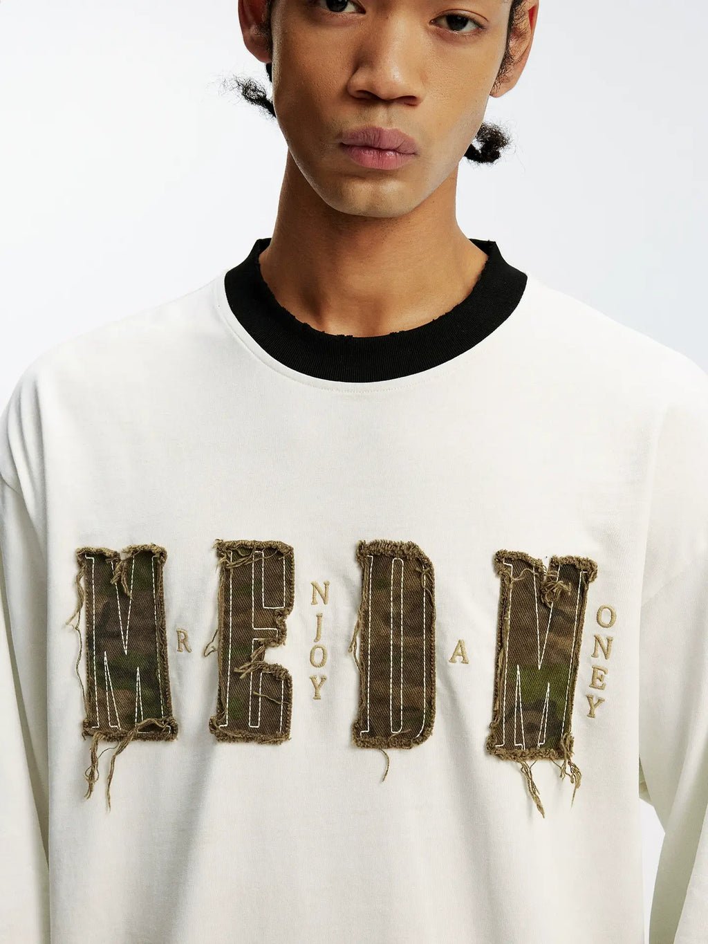 MEDM Frayed Logo Patch Washed Distressed Long Sleeve Tee