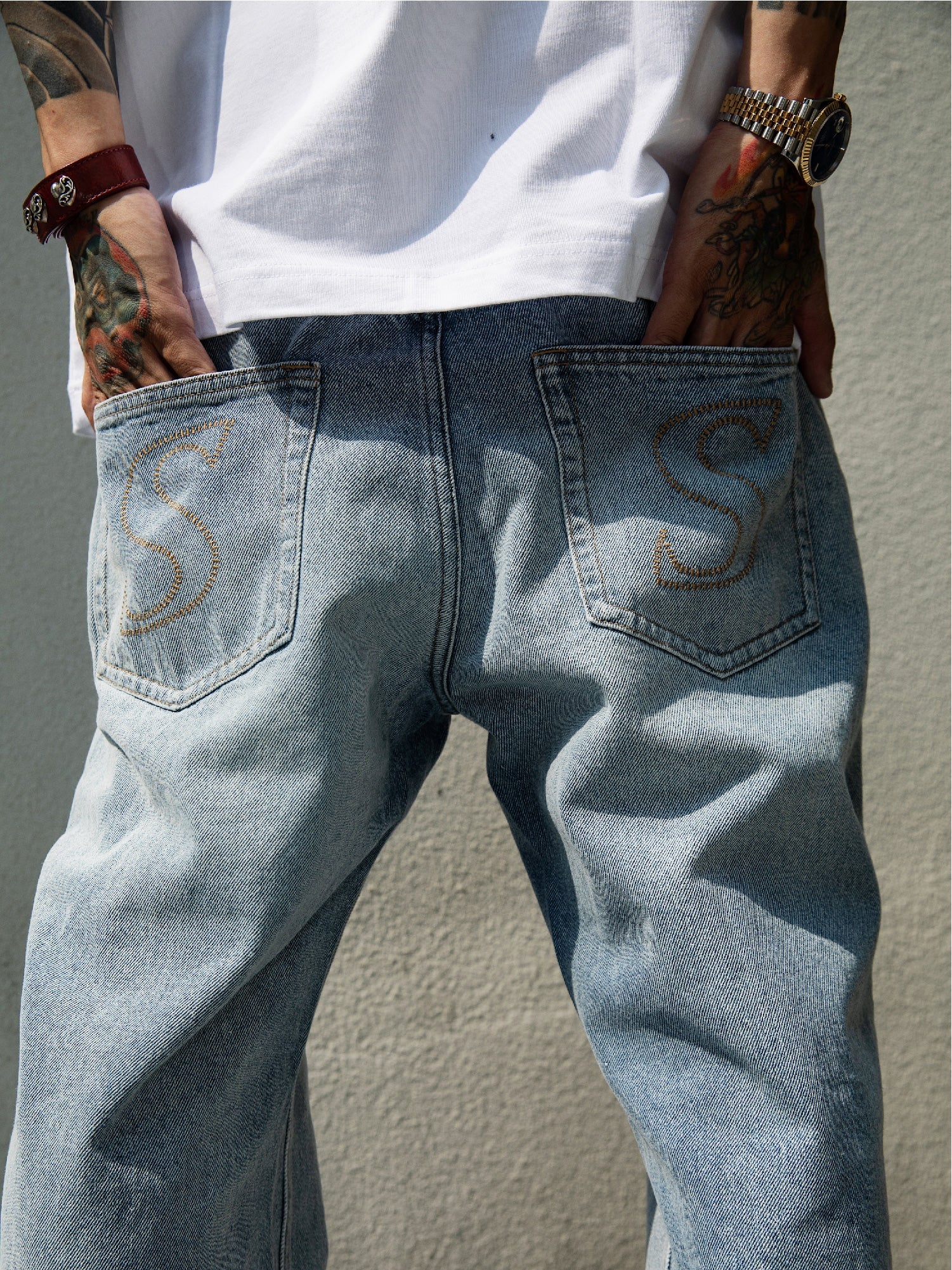 S45 Embroidered Basic Washed Jeans