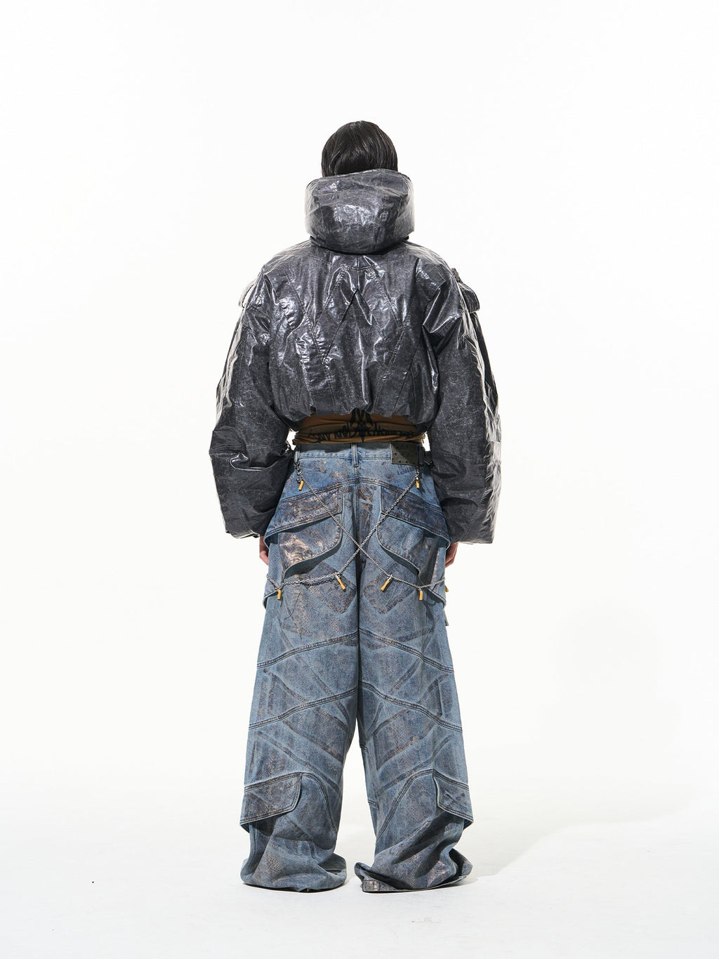 BLIND NO PLAN Wrinkled Hooded Short Bomber Jacket