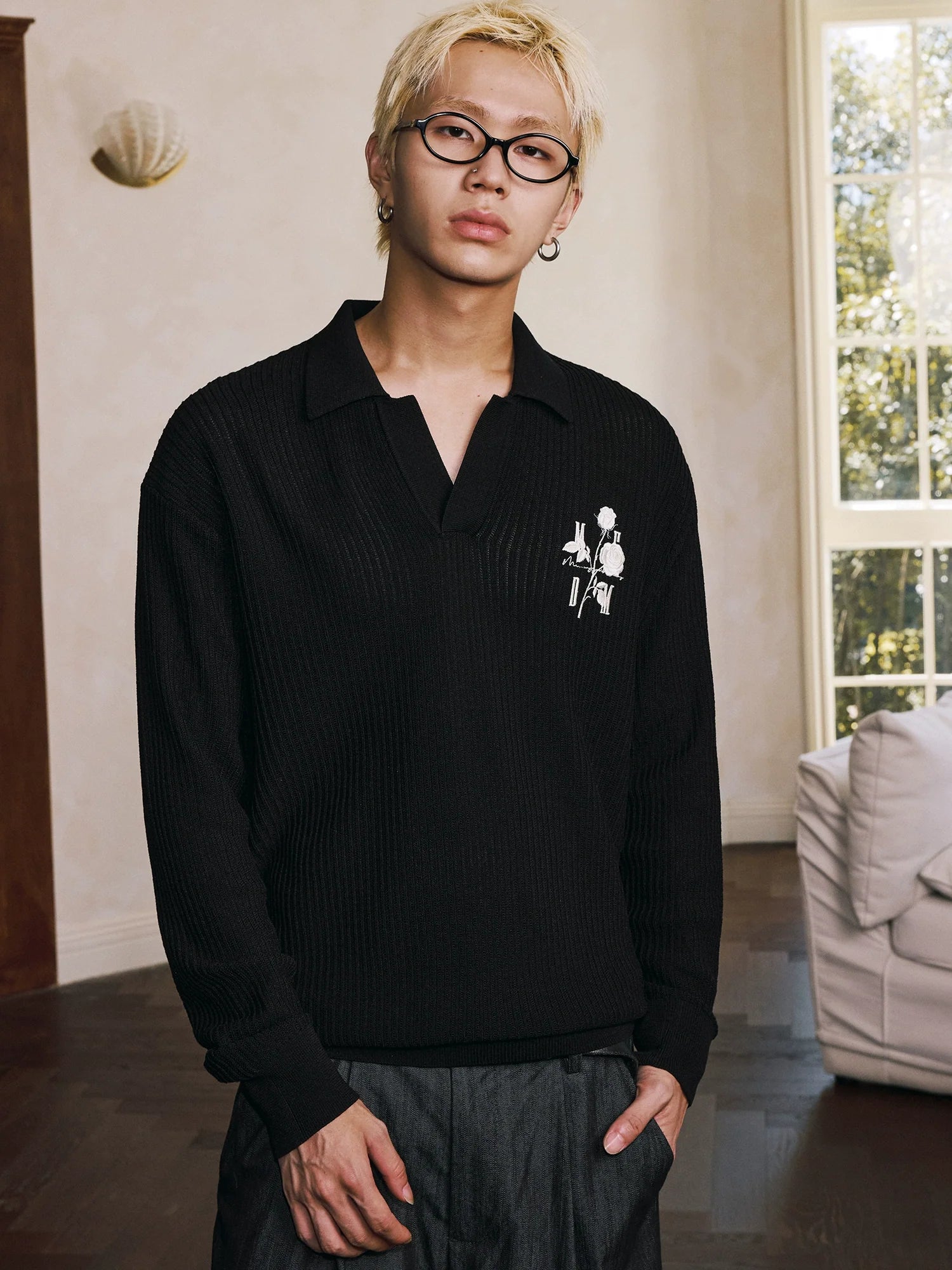 MEDM Rose Embroidered Textured Stripe Knit Long Sleeve Polo