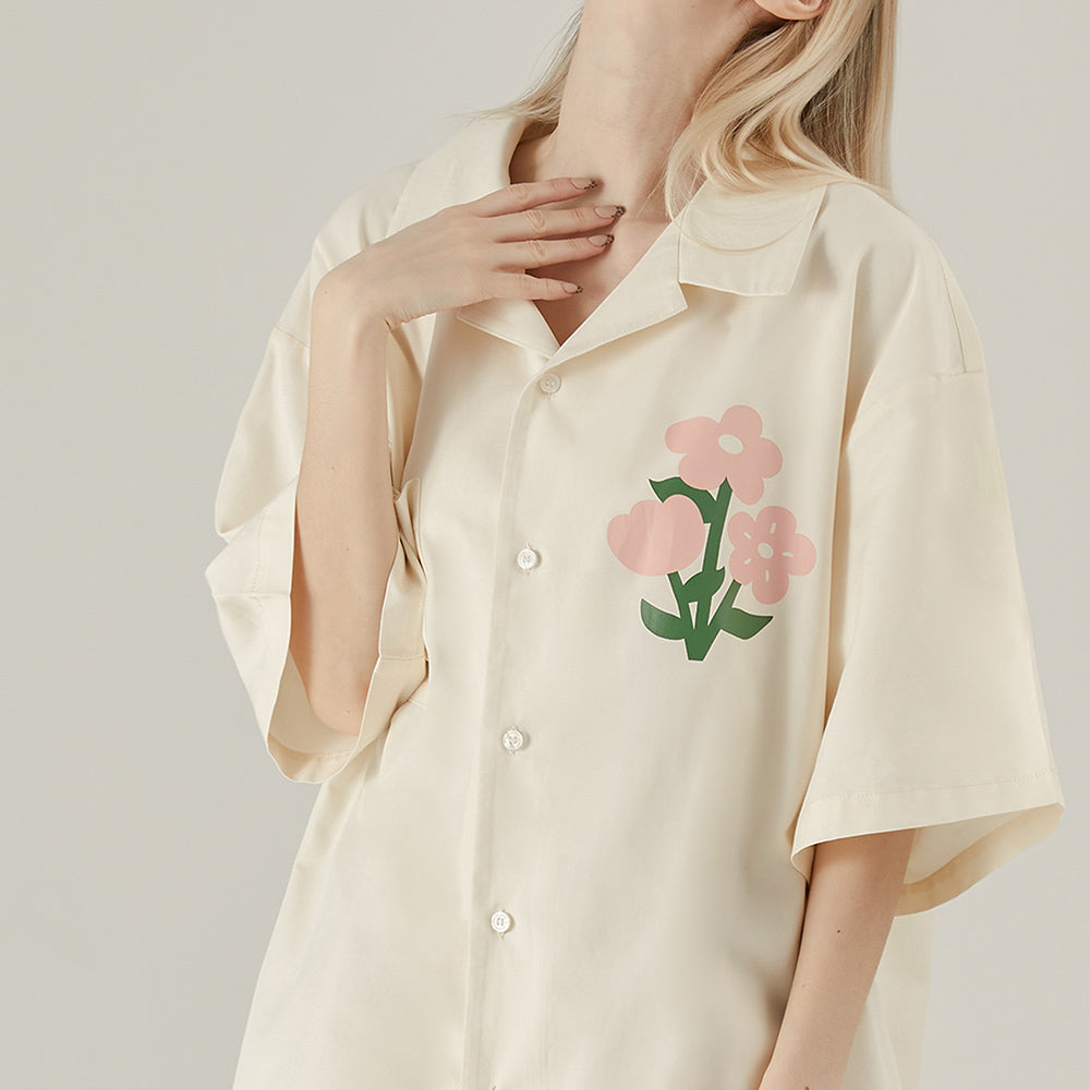 EMPTY REFERENCE Cute Small Flower Short Sleeve Shirt